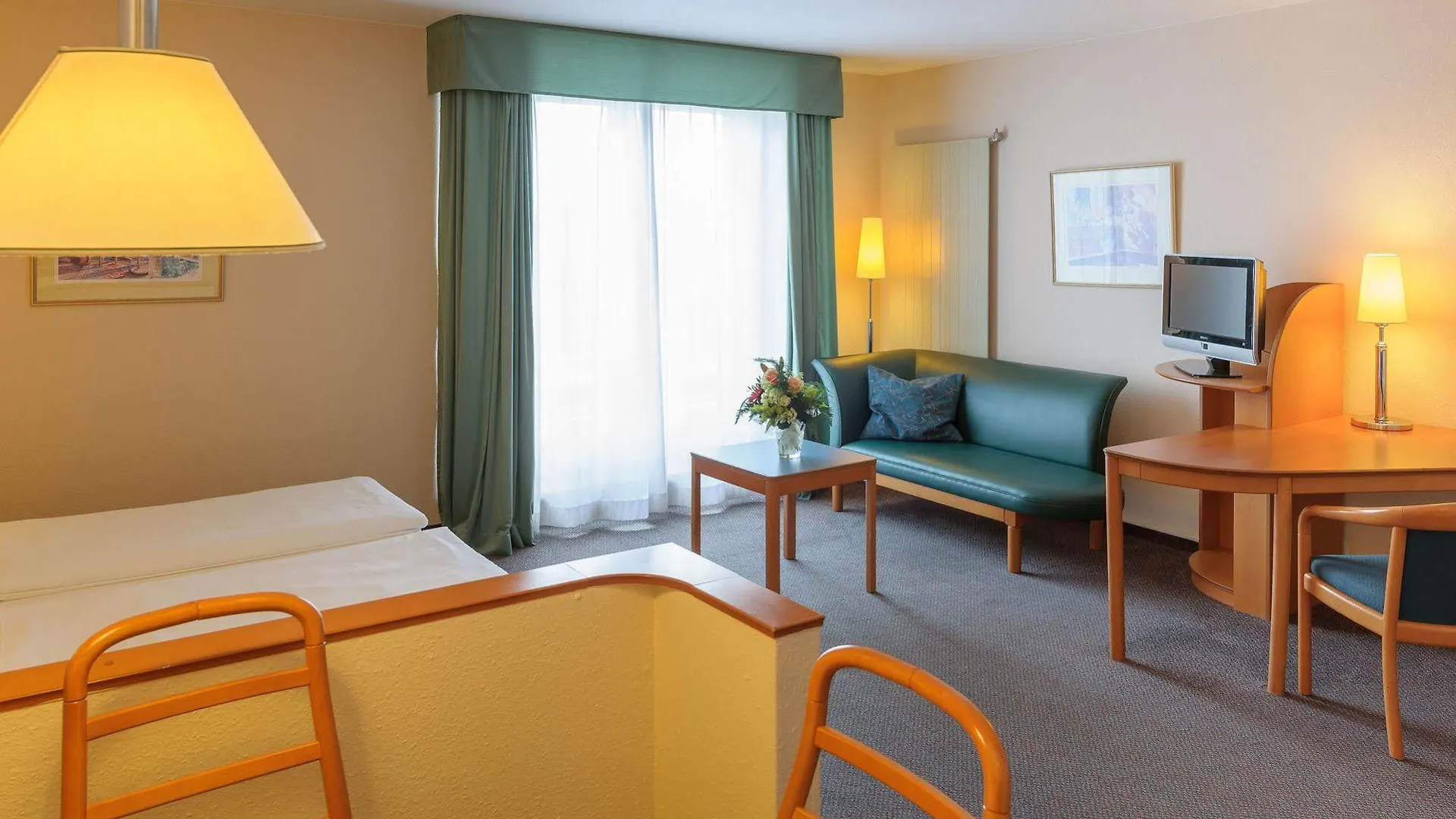 Hotel Amedia Boardinghouse Frankfurt Airport Raunheim Deutschland